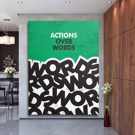 Motivační obraz - Actions Over Words na velké stěně, druhý pohled.
