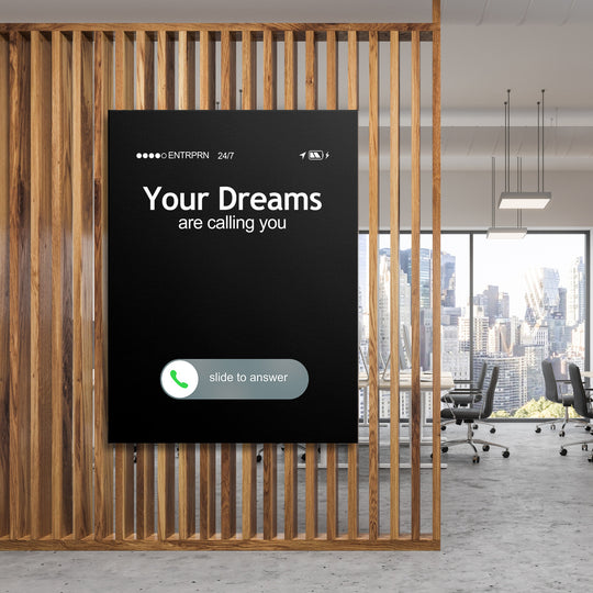 Motivační obraz Your Dreams - Příchozí hovor na dřevěné stěně.