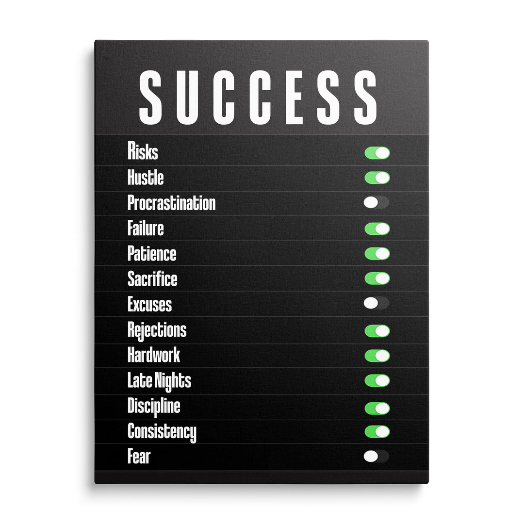 Bílý nápis Success a seznam anglických pojmů se zelenými zapnutými a šedými vypnutými přepínači na černém podkladu.