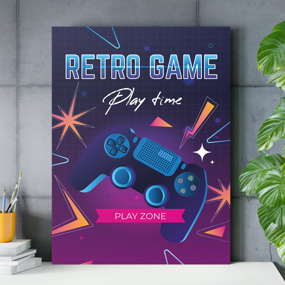 Herní obraz Retro Game - Play Zone nad pracovním stolem.
