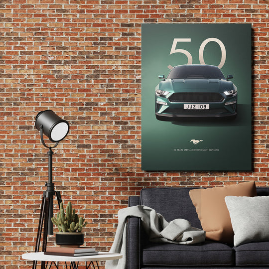 Motivační obraz na zeď se zeleným Mustangem v industriálním obývacím pokoji, automotive lifestyle