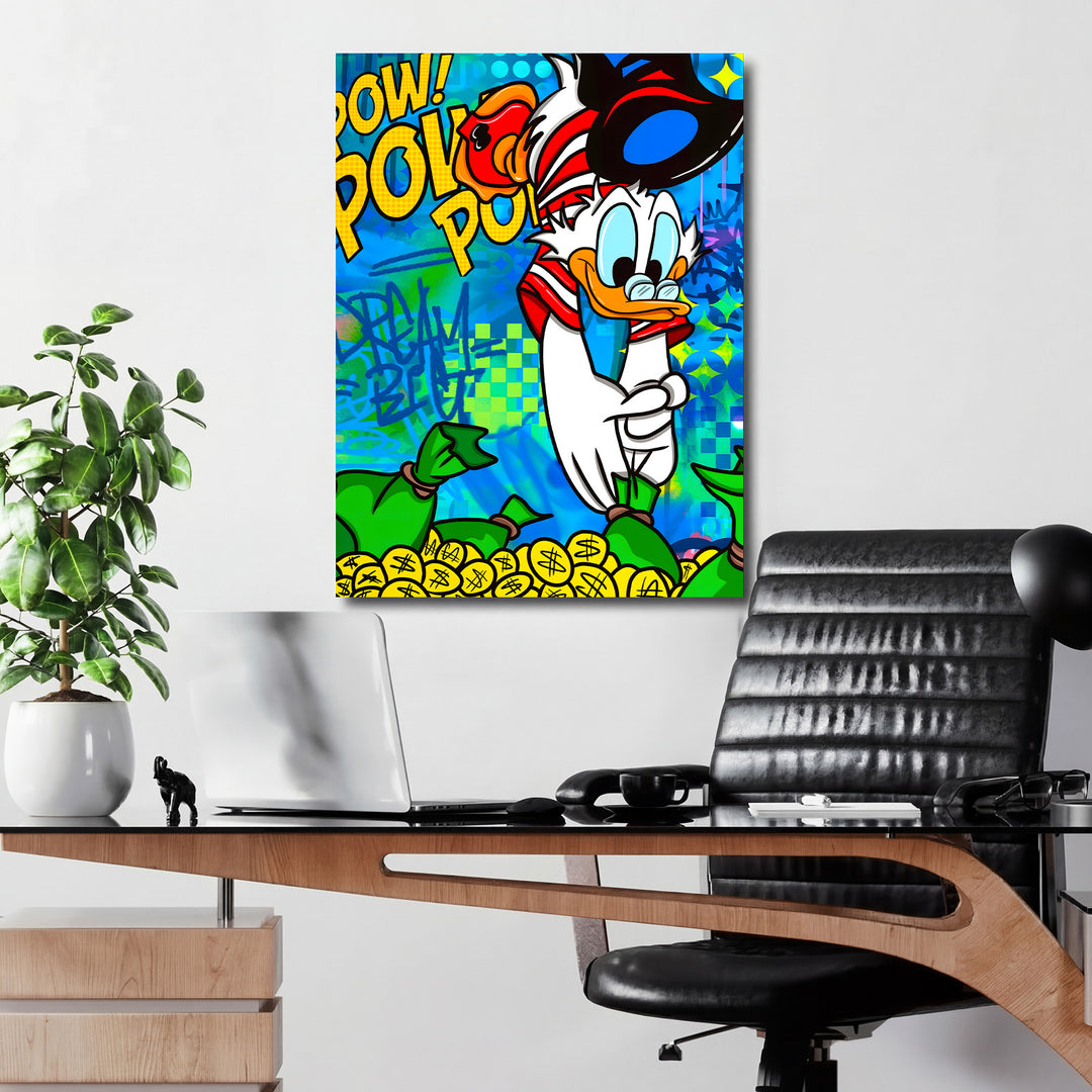 Motivační pop art obraz Kačera Skrblíka s hromadou peněz do moderní kanceláře