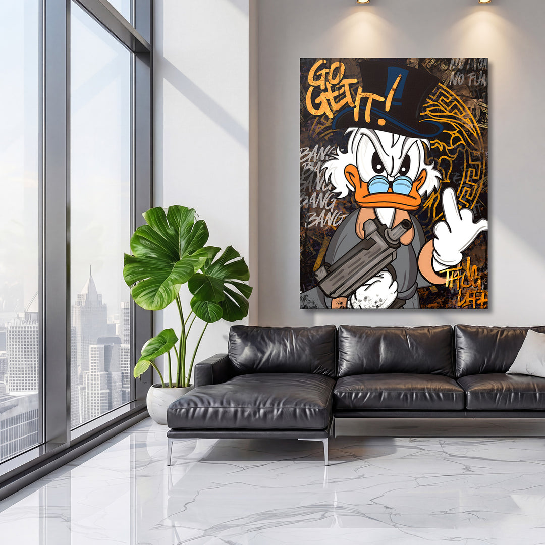 Pop art obraz na zeď se Scrooge McDuckem s pistolí v obýváku, motivační dolarový lifestyle