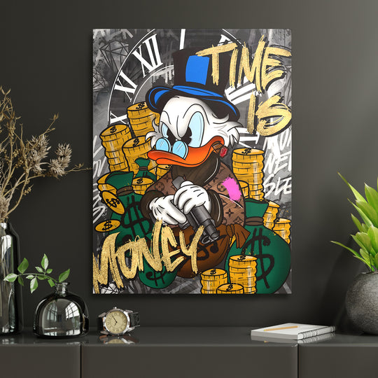 Motivační obraz Kačer Skrblík · Time Is Money – ukázka v interiéru.