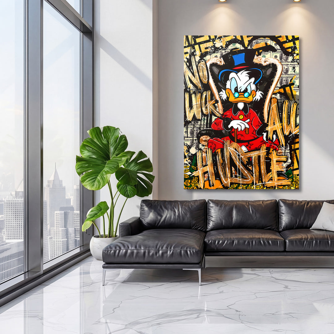 Luxusní pop art obraz na zeď s Kačerem Skrblíkem, graffiti a létajícími bankovkami v obývacím pokoji