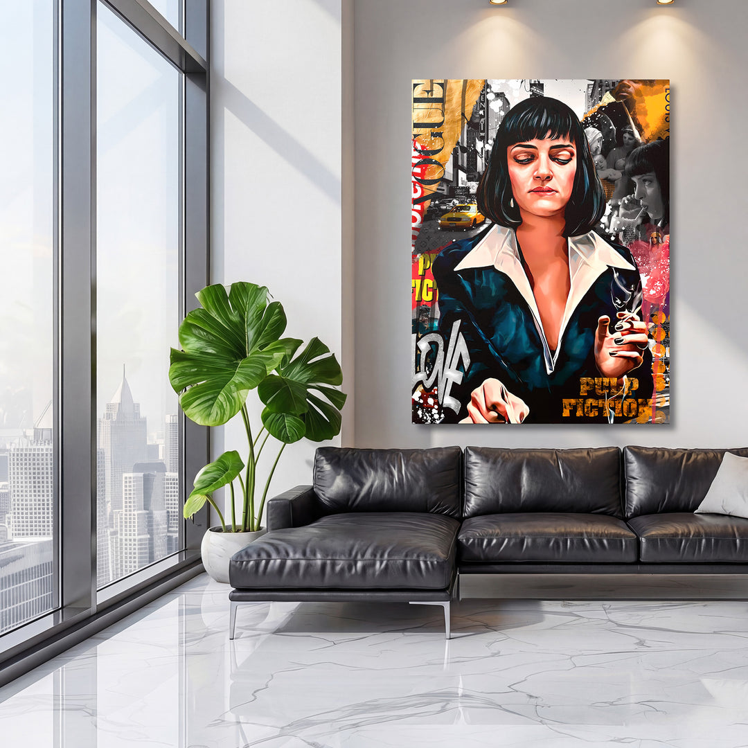 Pop art obraz na zeď do obýváku s filmovou koláží ženy u žlutého taxíku a sklenkou vína