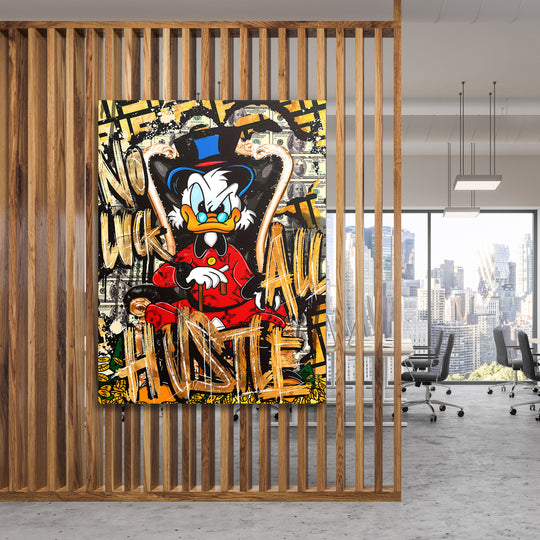 Motivační pop art obraz na plátně s Kačerem Skrblíkem a graffiti motivem peněz na dřevěné kancelářské stěně