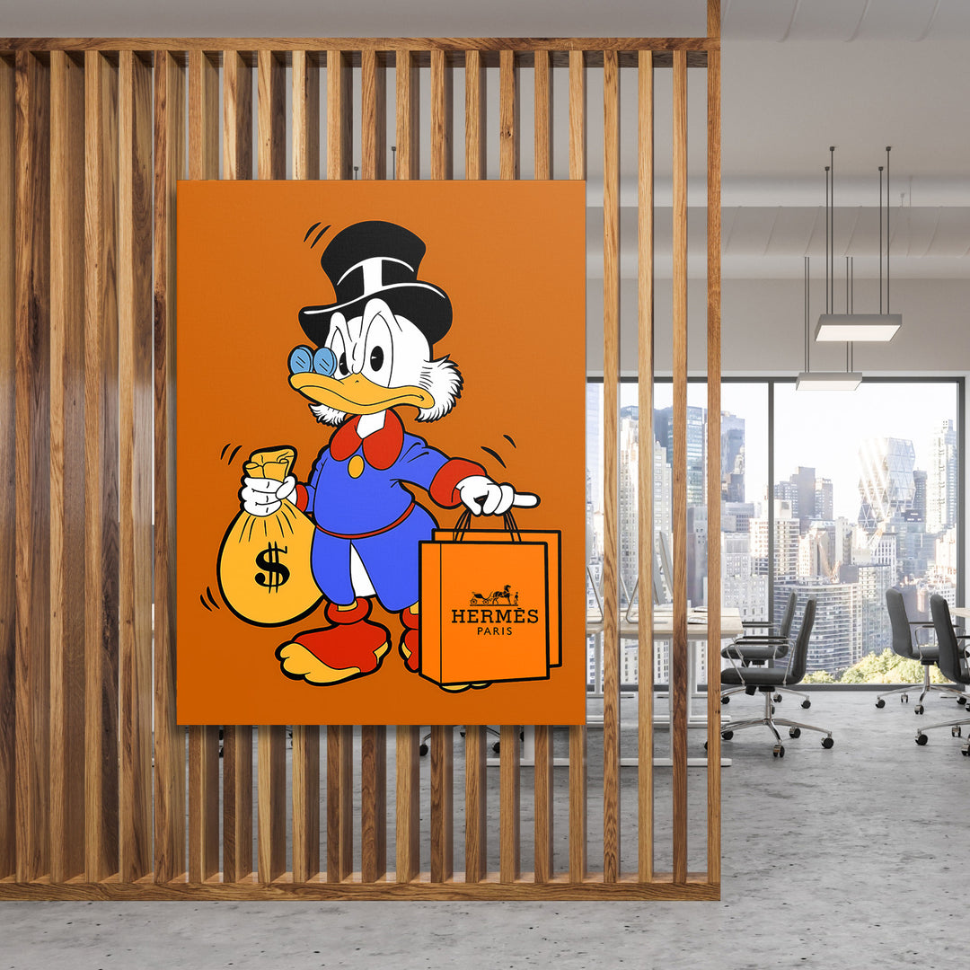 Motivační obraz na plátně s pop art Kačerem Skrblíkem, pytlem peněz a luxusní taškou v kanceláři