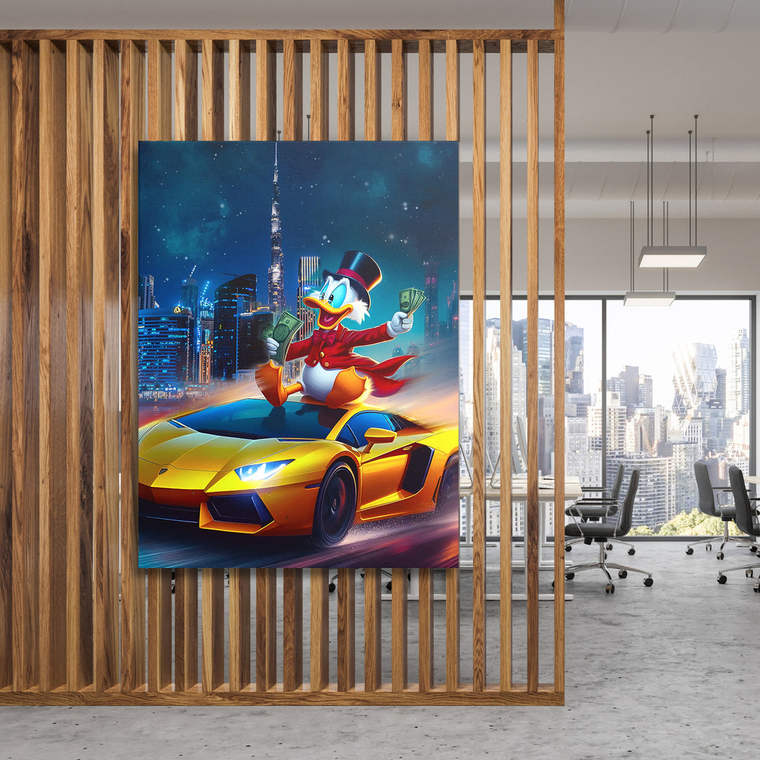 Pop art obraz na plátně: kachna v obleku s bankovkami a žlutým sportovním autem před nočním městem