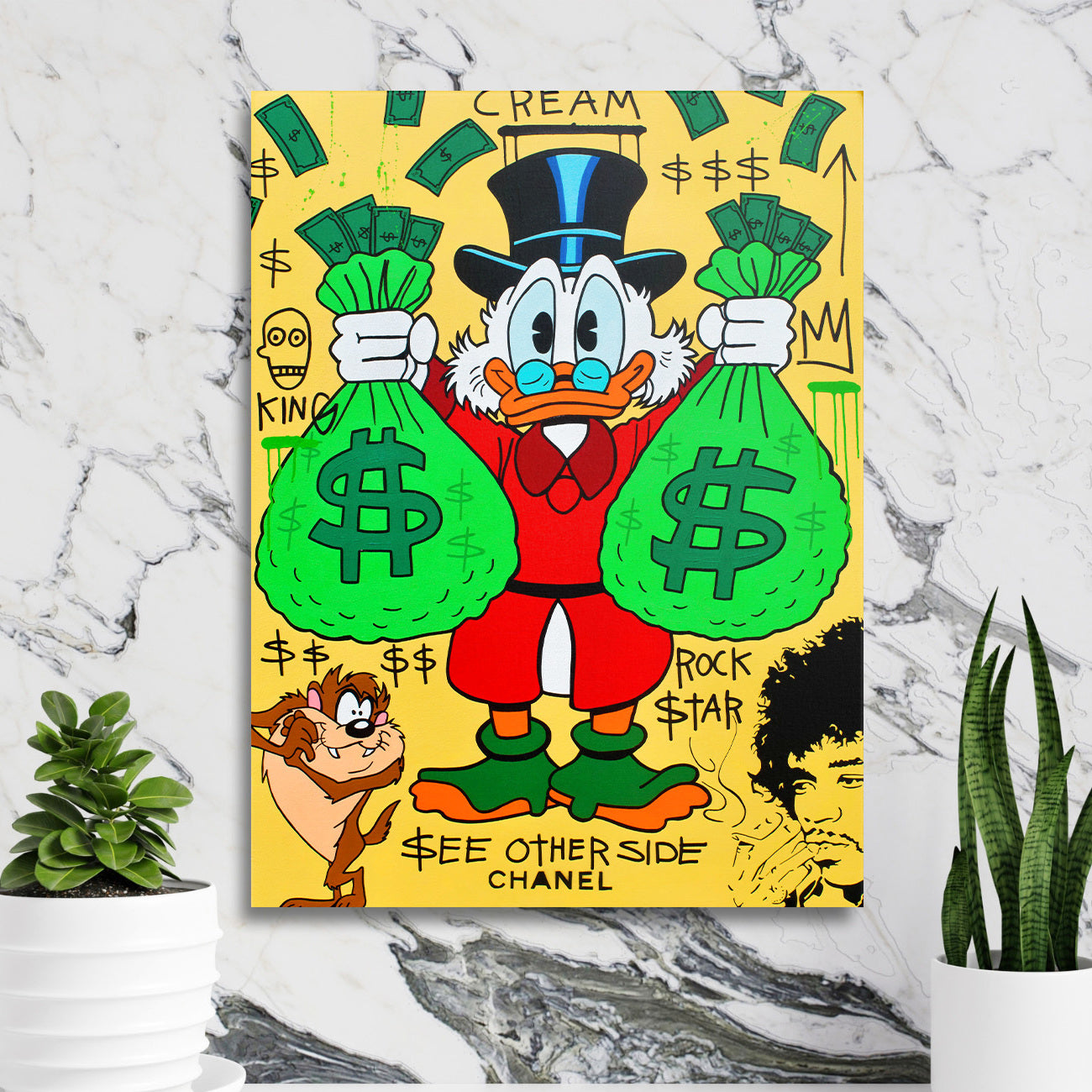 Motivační pop art obraz na plátně s Kačerem Skrblíkem a pytli peněz na mramorové stěně v pracovně