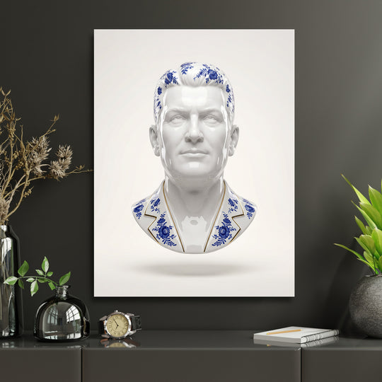 Motivační obraz na zeď v elegantním interiéru s moderní porcelánovou bustou zdobenou modrými květy