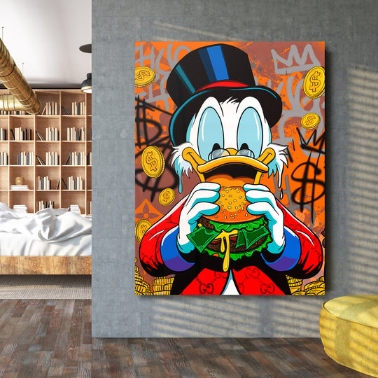 Pop art obraz na zeď s graffiti kachnou, která jí burger plný bankovek a zlatých mincí v obýváku