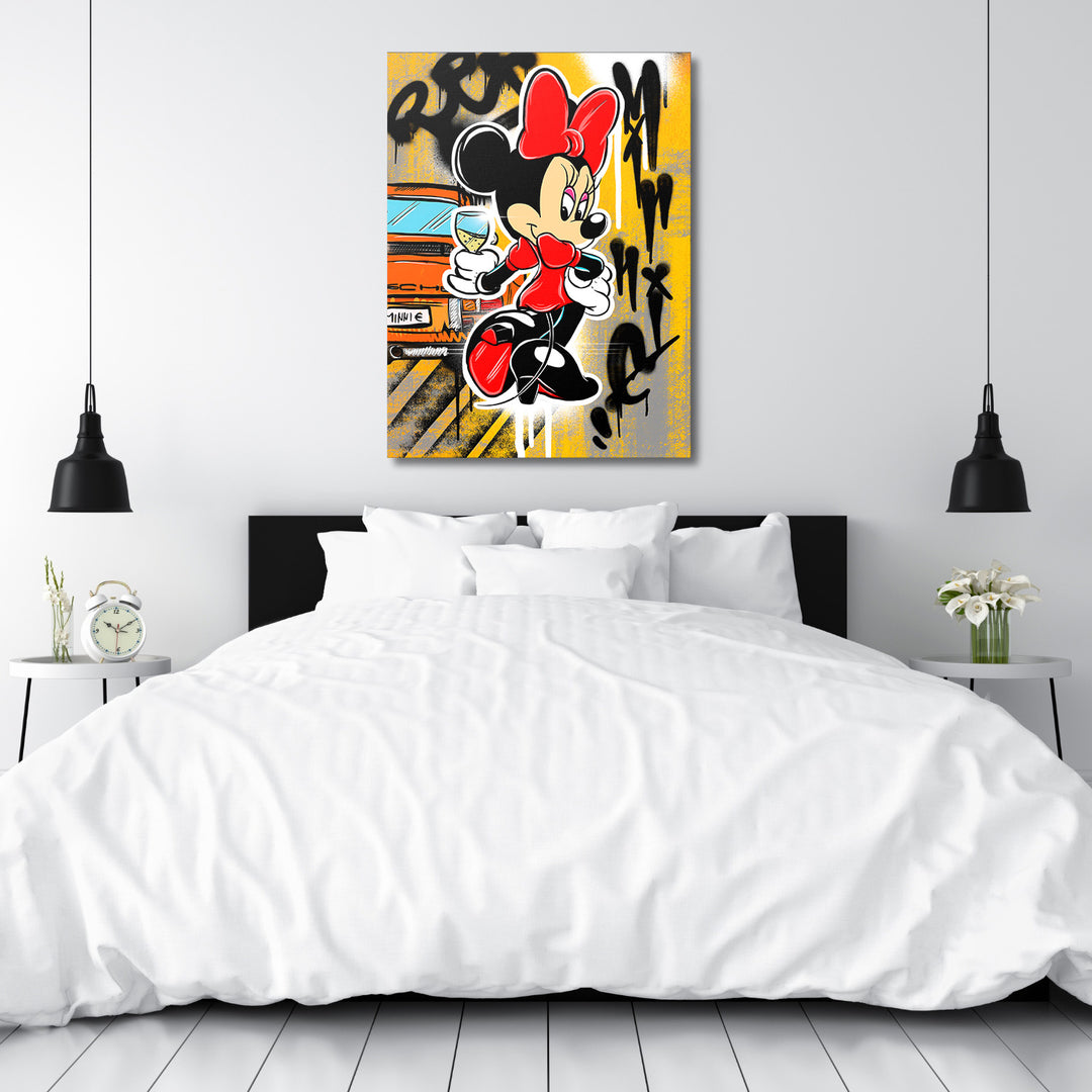 Motivační pop art obraz na zeď s Minnie Mouse, zlatým graffiti, Porsche a šampaňským