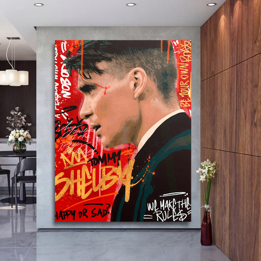 Motivační pop art obraz na zeď s červeným street art portrétem v moderní chodbě