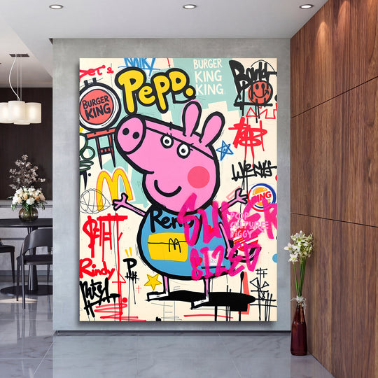 Pop art obraz Peppa Pig s logy Burger King a McDonald’s zavěšený v moderním obývacím pokoji
