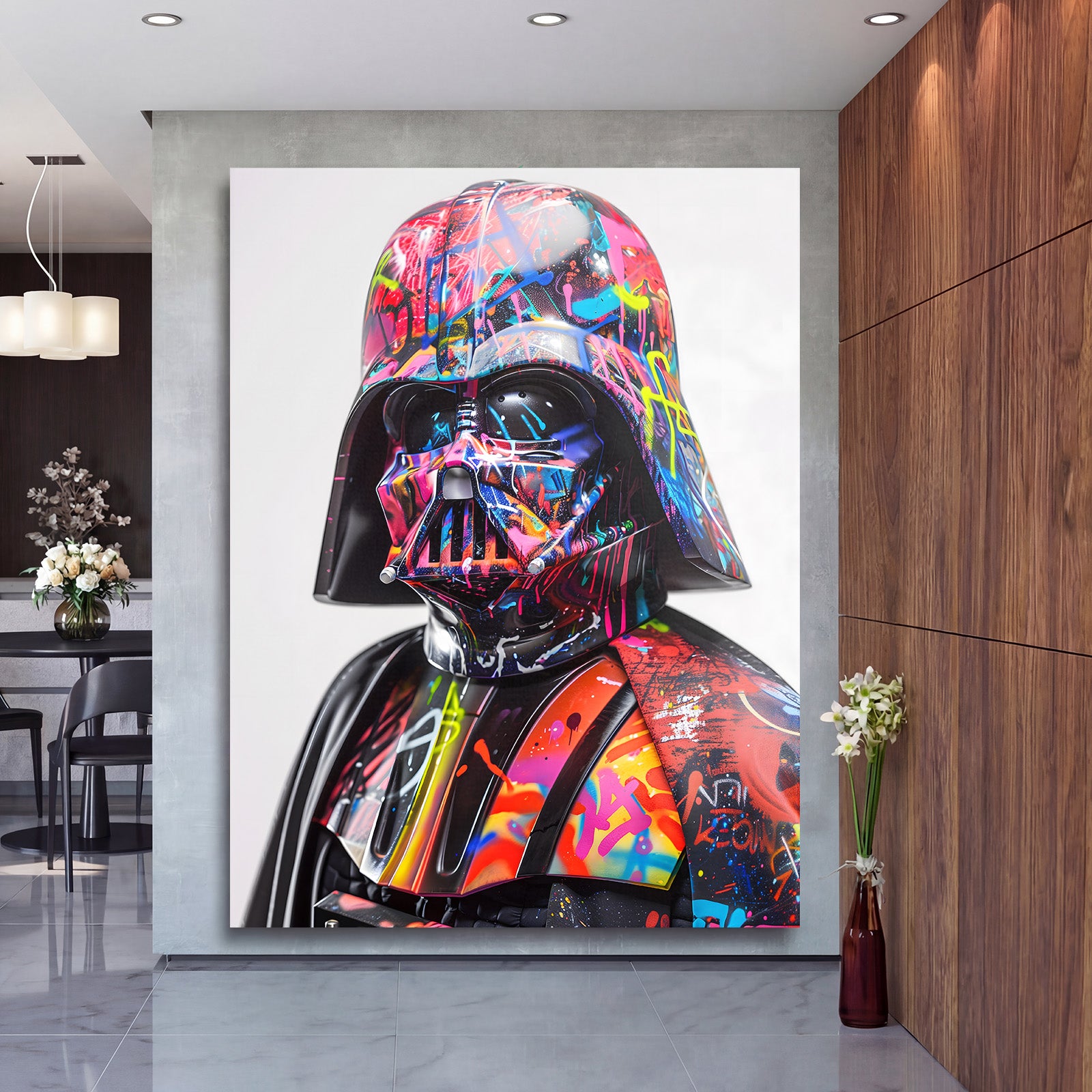 Pop art obraz na plátně s futuristickou helmou ve street art graffiti stylu v moderním interiéru