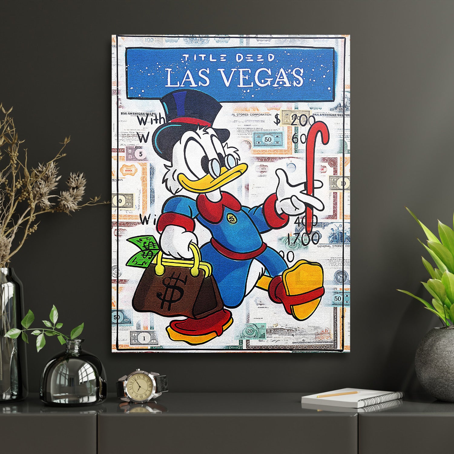 Pop art obraz Kačer Skrblík s penězi před nápisem Las Vegas jako motivační obraz do obývacího pokoje