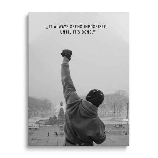 Motivační obraz na pláten z filmu Rocky se slavným citátem.