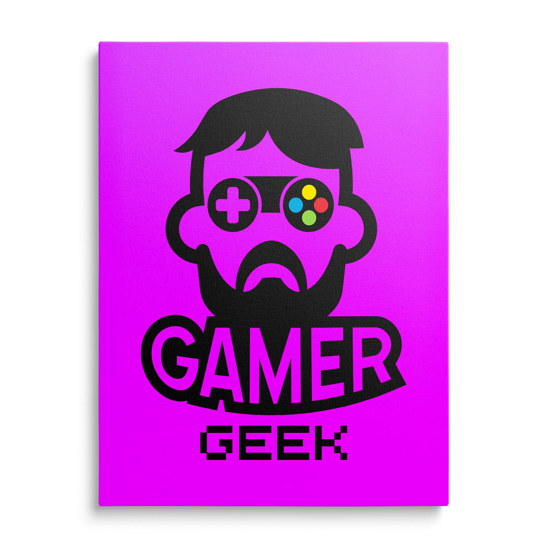Černá silueta vousatého hráče s nápisem Gamer Geek na fialovém pozadí