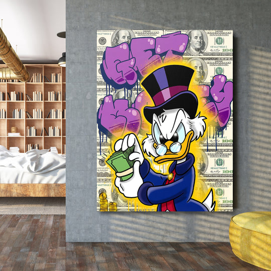 Motivační obraz Kačer Skrblík · Zelené bankovky – interiérový mockup v moderním prostoru.
